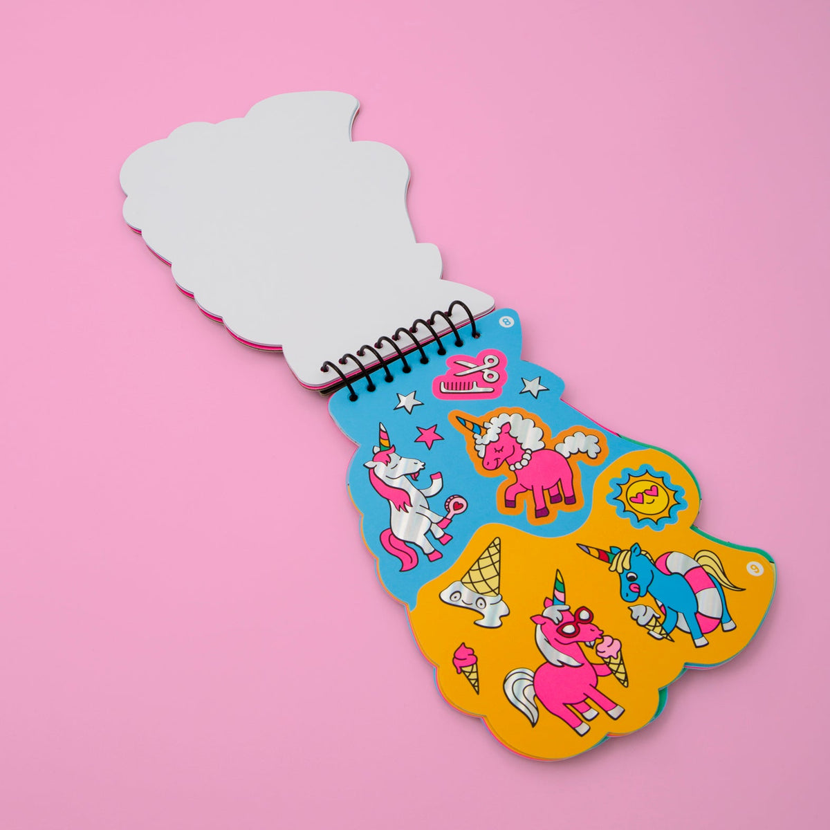 LIBRETA OMY DE PEGATINAS UNICORNIO