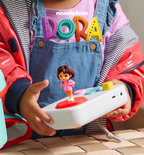 EL MUNDO DE DORA